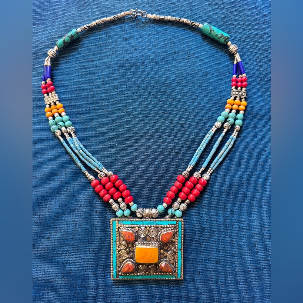 Tibetan Turquoise Lapis Lazuli Handmade Fashion Necklace – Unique Boho Design